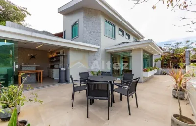 Casa 3 quartos (1 suíte), condomínio com lazer, alto, teresópolis, rj