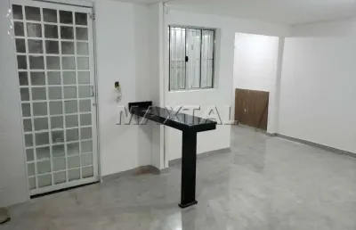 Casa 120m² à venda na vila maria alta, com 3 dormitórios, 1 suíte, 3 banheiros e 1 vaga de garagem.
