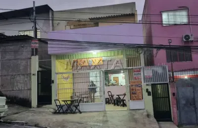 Casa estilo condomínio com 2 dormitórios, sala, cozinha, banheiro e área de serviço aluga
