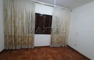 Casa na região do lauzane paulista com 200m², com 2 dormitórios, 1 banheiro e 2 vagas.