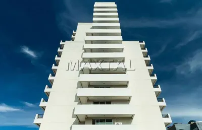 Sala comercial à venda de 35m², com 2 banheiros, ao lado do metrô santana.