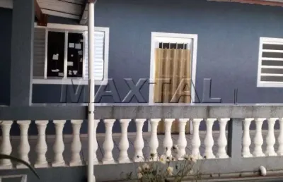 Sobrado à venda em guarulhos de 175m², com 5 quartos, 1 suite e vaga de garagem.