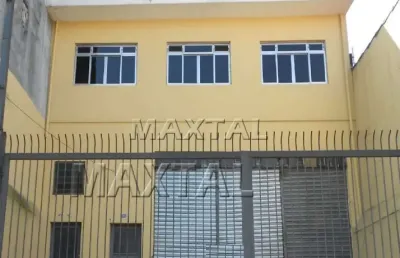 Galpão à venda na avenida do estado, de 500m². com 3 vagas de garagem e 4 salas. com renda.