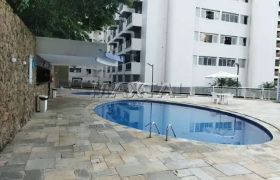 Apartamento no guarujá, praia de pitangueiras, 3 dormitórios, 2 suítes, 3 banheiros e 2 vagas.