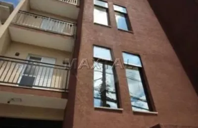 Apartamento com 38m² na parada inglesa, 2 dormitórios, 1 vaga, 1 banheiro. 500m do metrô.