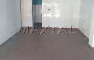 Loja jardim cachoeira itaberaba de 32m². com 1 banheiro e 1 vaga na frente.