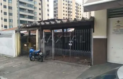Casa  em  santa teresinha com  3  dormitórios, sala,  cozinha, banheiro, com 1  vaga.