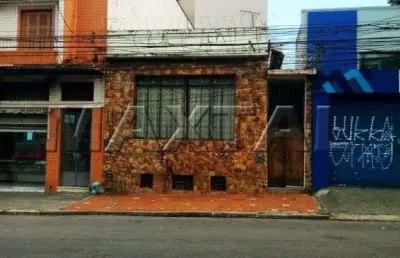 Casa comercial de 100m², próximo ao metrô santana para venda. imóvel vago.