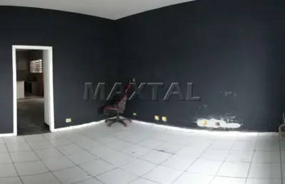 Casa à venda de 300m², no limão. com 3 dormitórios, 2 salas, 2 banheiros e 6 vagas de garagem.