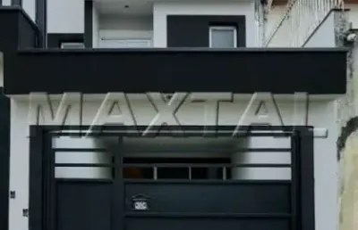 Sobrado novo, 114m², 3 dormitórios, todas suítes, 2 vagas de garagem, churrasqueira, em santana