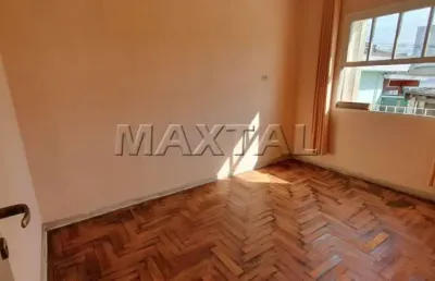 Casa com 3 dormitórios, 2 banheiros, 2 salas, vaga 4 carros e próximo a av. engenheiro caetano álvar