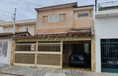 Sobrado vago à venda no jardim tremembé com 4 dormitórios, 2 banheiros, edícula e 3 vagas.