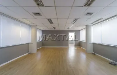Andar comercial  no jardim paulista de120 m² área útil, 186 m² área total sendo 1 por andar.