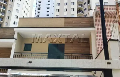 Vende-se de sobrado novo, de 110m² com 3 suítes, 2 vagas, pronto para morar na santa terezinha
