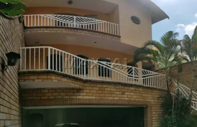 Sobrado alto da móoca com 5 quartos,  5 banheiros, 4 vagas, perto clube juventus