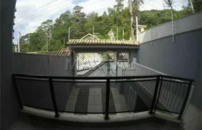 Sobrado na vila amália,  260m², 3 dormitórios, 3 suítes, 5 banheiros, 6 vagas.
