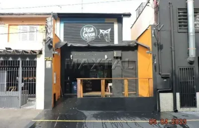 Casa comercial funcionando um restaurante, excelente negócio e localização