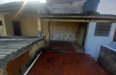 Casa de 107m². 3 dormitórios, uma suíte, 4 banheiros, 2 salas e 2 vagas. vila nova mazzei.