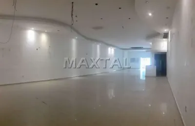 Salão com dois pisos no tatuapé com 290m² de construção e 145m² de terreno.