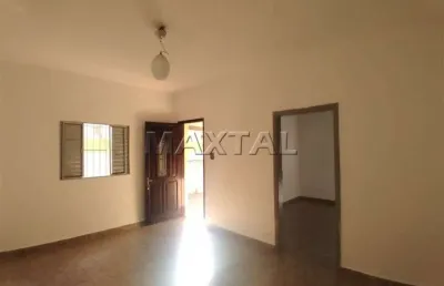 Casa térrea à venda, na santa teresinha. com 3 dormitórios, 2 vagas, quintal, de 350m².