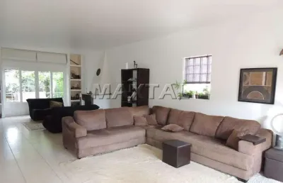 Sobrado 490m , com 4 dormitórios , 4 suites, 7 banheiros e 5 vagas regiões:  vila irmãos arnoni