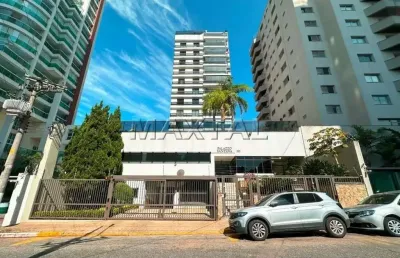 Apartamento em santana, com 4 dormitórios sendo 2 suítes, copa e cozinha planejada, sala e 4 vagas.