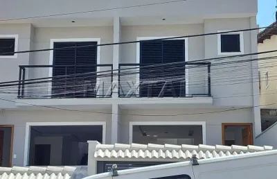 Sobrado novo residencial com 3 dormitórios, sendo 1 suíte, e 4 vagas, na parada inglesa, zona norte.
