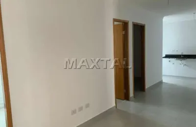 Apartamento à venda de 35m² no tucuruvi. com 2 quartos e varanda. aceita pet.