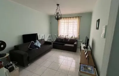 Sobrado de 112m², 3 dormitórios, sala, cozinha, 3 banheiros, área de serviço, 1 vaga de garagem.