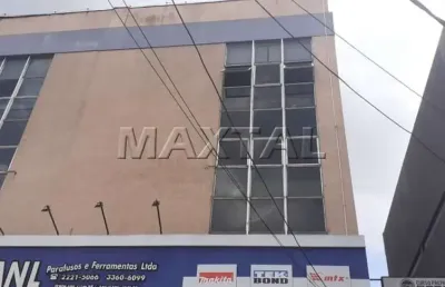 Prédio comercial na avenida cruzeiro do sul, próximo ao metrô, transporte público.