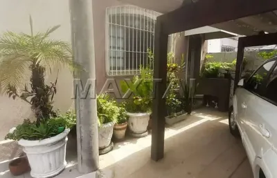 Casa térrea 210 metros, com 3 dormitórios, 1 suite, 3 banheiros e 2 vagas -santana