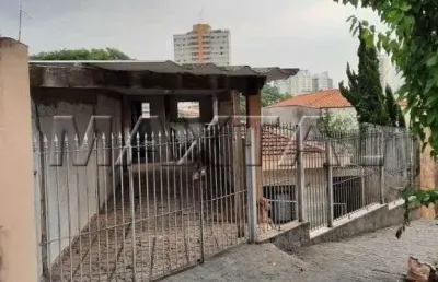 Casa à venda na água fria, de 270m². com 5 dormitórios, 1 suíte, 4 banheiros e 2 vagas.
