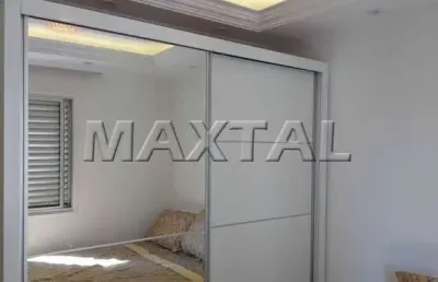 Apartamento 58m², 2 dormitórios, 1 sala, 1 cozinha, área de serviço e 1 vaga de garagem.
