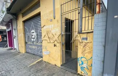 Terreno à venda com casa antiga, de 200m², com 3 quartos e 2 banheiros, na parada inglesa.