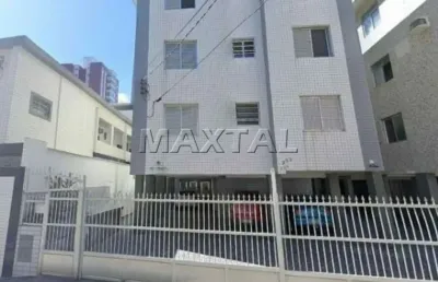 Apartamento à venda de 55,29m², com 1 dormitório e 1 vaga de garagem, próximo a praia.