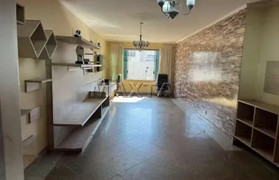 Casa à venda no jardim são paulo, com piscina, 3 dormitórios sendo 1 suíte e 6 vagas de garagem.