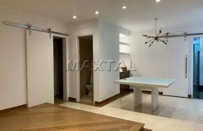 Apartamento de 105m², com 3 dormitórios, 1 suíte, 4 banheiros e  2 vagas, na santa teresinha.