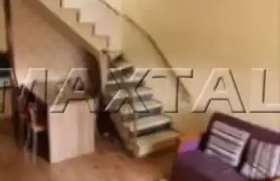 Sobrado à venda de 160m², com 3 dormitórios, 2 vagas e quintal, em santana.