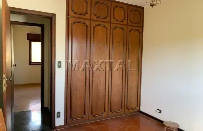 Casa térrea 316m² jardim frança, 4 quartos, 6 banheiros, 6 vagas e quintal.