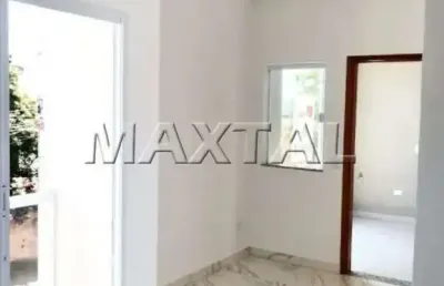 Apartamento terreo à venda no tucuruvi 40m², 2 dormitórios e um amplo quintal.