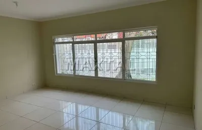 Casa térrea com 3 quartos, 1 suíte,  1 edícula e 3 vagas! bairro palmas do tremenbe