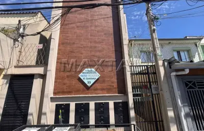 Apartamento seminovo à venda no vila constança, de 30 m², com 1 dormitório, sala e 1 banheiro.