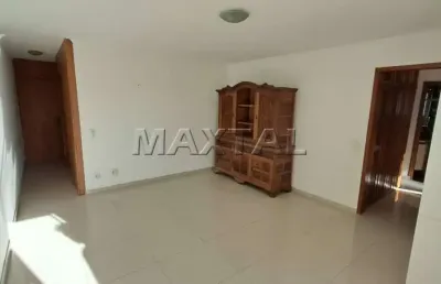Apartamento 90m² com 3 dormitórios, 1 suíte, sala com sacada, cozinha planejada, 2 vagas