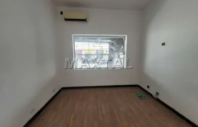 Loja comercial para locação de 149,00m², 2 vagas e 4 salas no imirim.