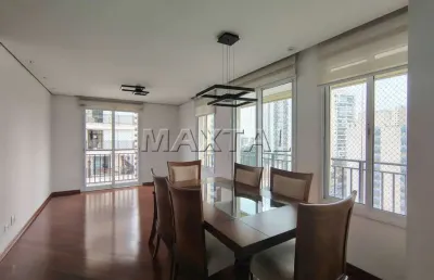 Apartamento para locação de 130m², com 3 dormitórios, 2 vagas, na água fria.