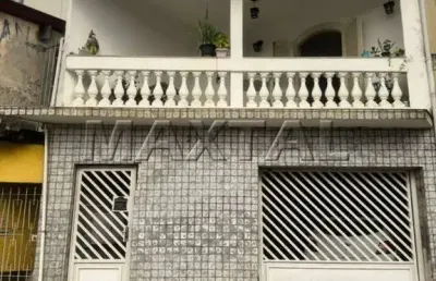 Sobrado para locação com 2 dormitórios, 1 suíte e 1 vaga, no bairro parada inglesa
