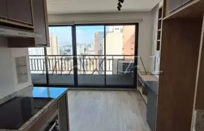 Locação de studio mobiliado no centro de santana  com 30m² e uma vaga de garagem.