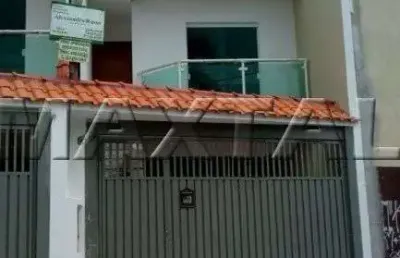 Ótimo sobrado novo vila rosa /  3 dormitórios /  3 vagas