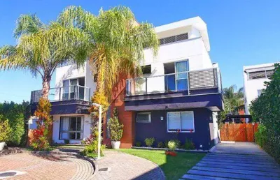 Casa em condomínio fechado com 4 quartos à venda na rua josé mindlin, recreio dos bandeirantes, rio de janeiro, 270 m2 por r$ 2.160.000