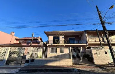 Casa com 3 dormitórios à venda, 173 m² por r$ 990.000,00 - forquilhas - são josé/sc